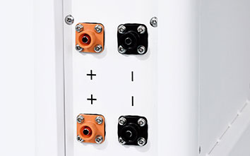 电源开关，正、负极端口